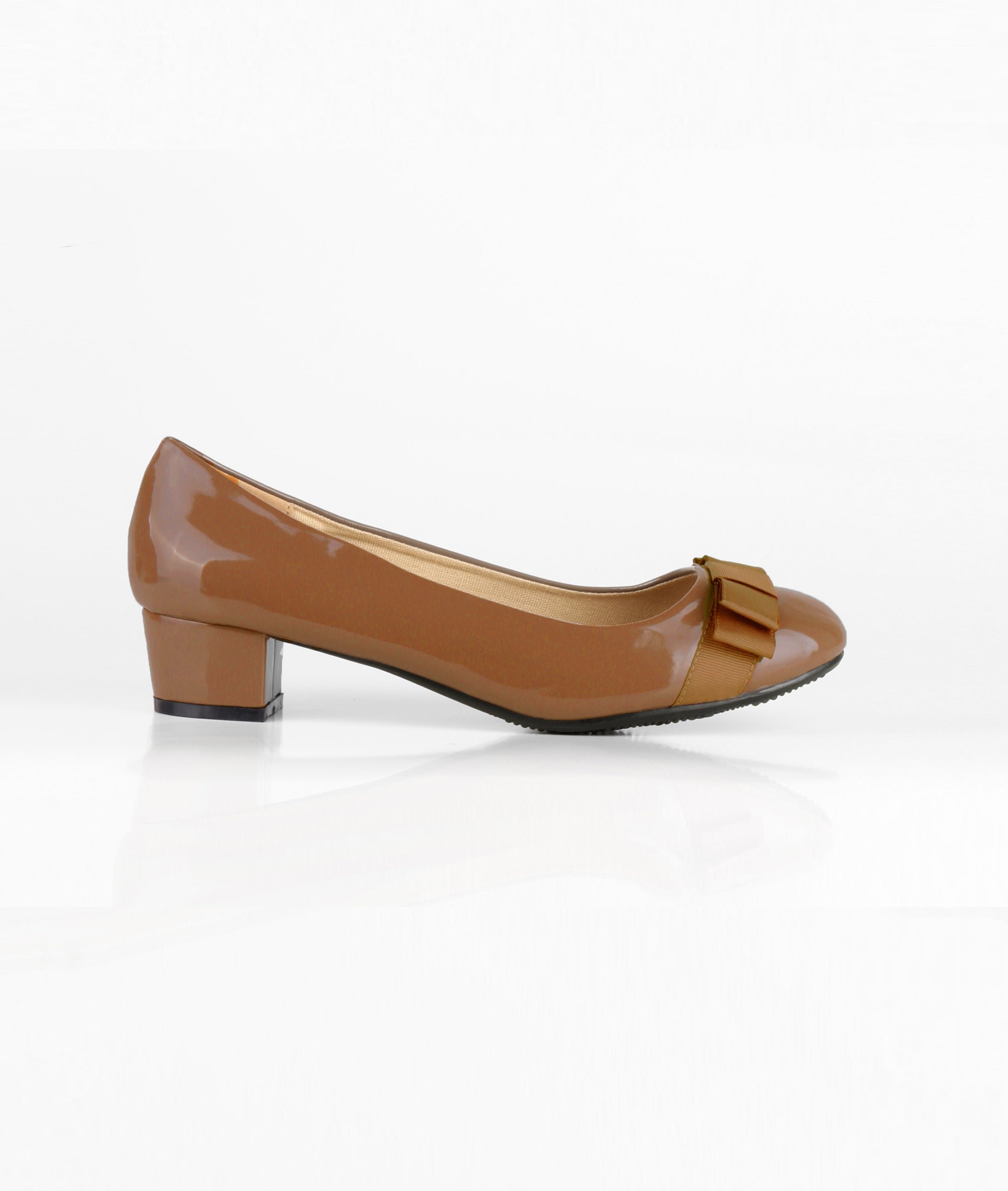 KRISP Bow Toe Low Heel Patent Courts (4241)